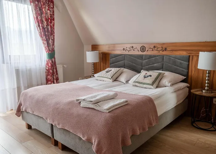 Goscinne Pod Lipa منزل للإقامة *