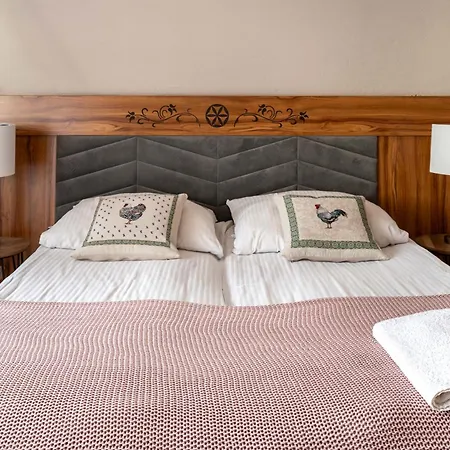 홈스테이 Goscinne Pod Lipa 자코파네