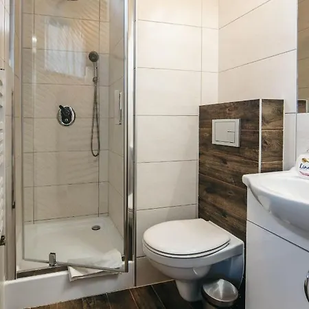 홈스테이 Goscinne Pod Lipa *